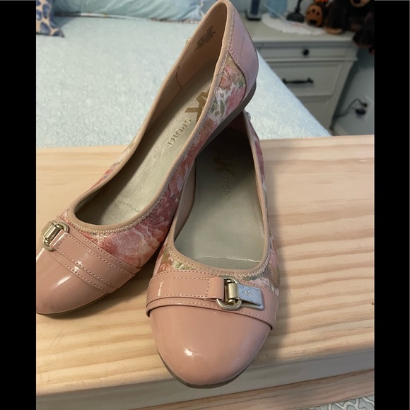 Anne Klein Sport Shoes - Super cute pink, Anne Klein flats